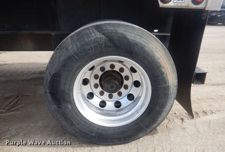 image for item DJ8589 2012 Utility FS2CHA flatbed trailer