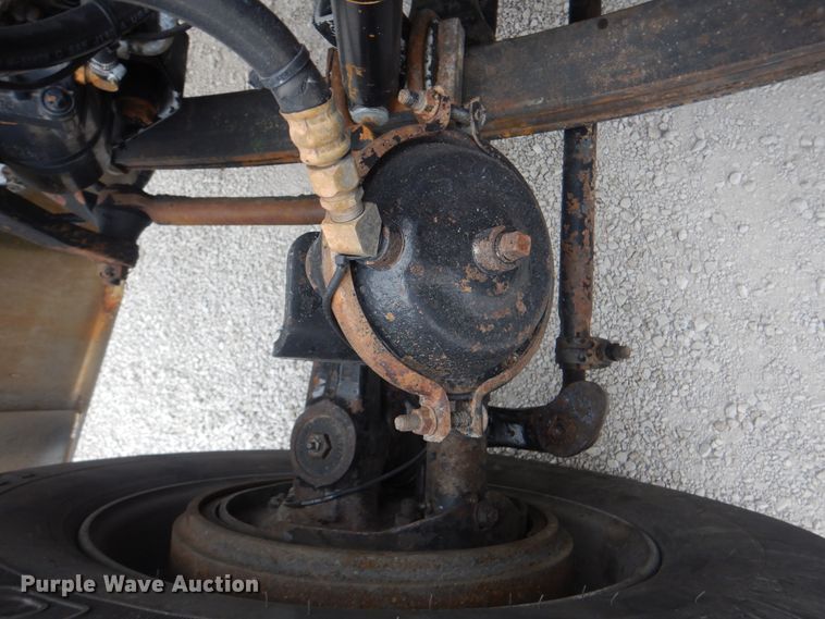 image for item DJ8594 1999 Peterbilt 379  semi truck