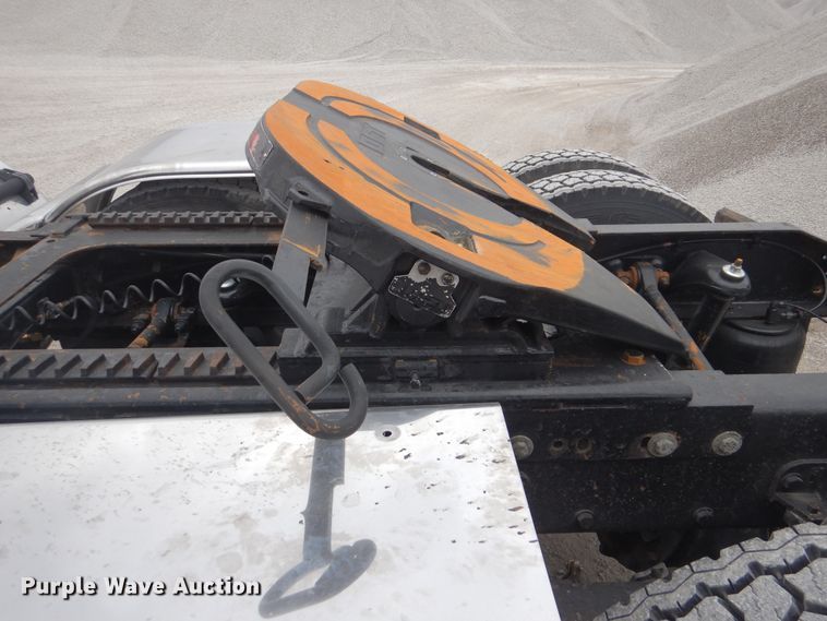 image for item DJ8594 1999 Peterbilt 379  semi truck