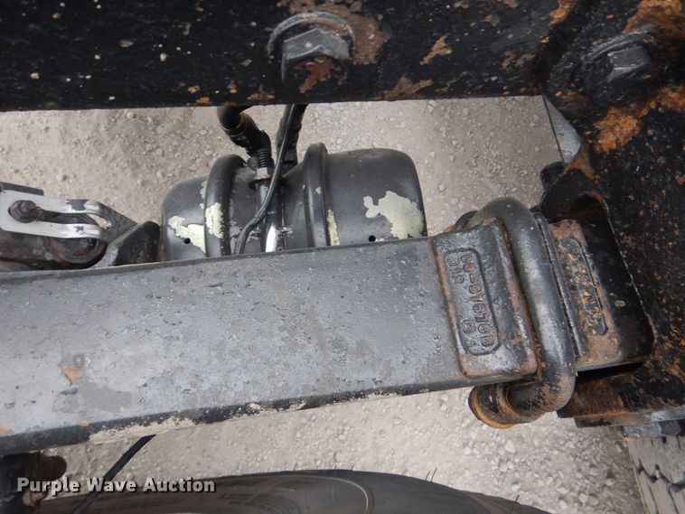 image for item DJ8594 1999 Peterbilt 379  semi truck