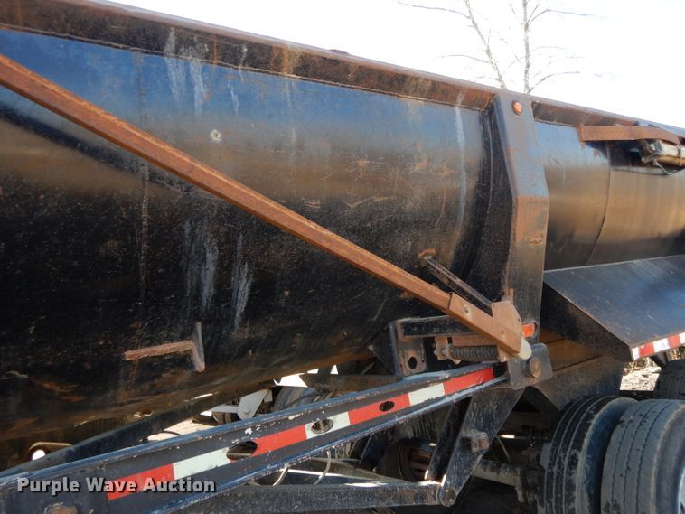 image for item DL2631 1997 Load King end dump trailer