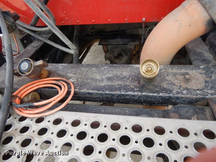 image for item DL2652 2009 Kenworth T800  semi truck