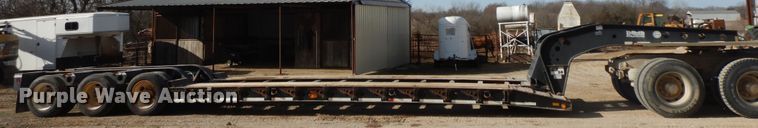 image for item GG9289 1999 Fontaine Ram 50  lowboy equipment trailer