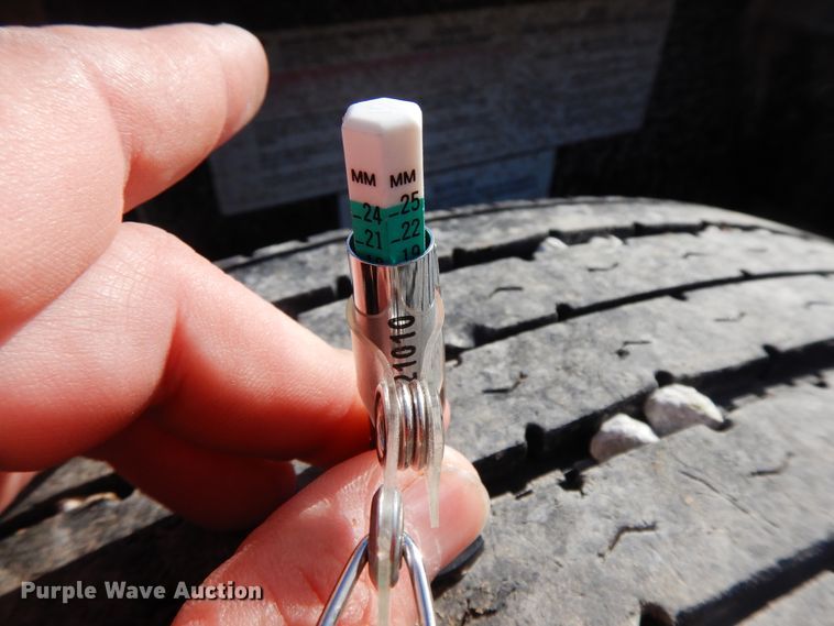 image for item GG9289 1999 Fontaine Ram 50  lowboy equipment trailer