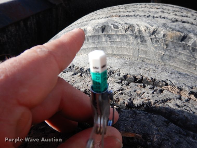 image for item GG9289 1999 Fontaine Ram 50  lowboy equipment trailer