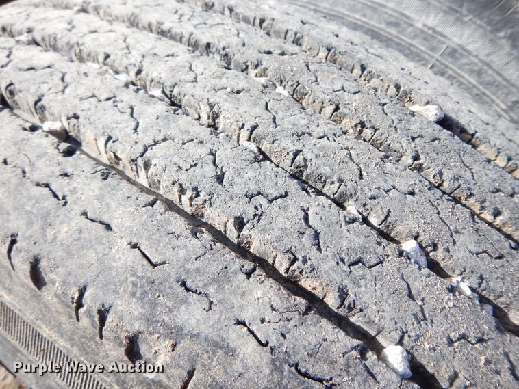 image for item GG9289 1999 Fontaine Ram 50  lowboy equipment trailer