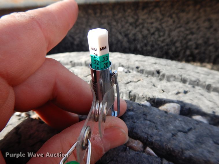 image for item GG9289 1999 Fontaine Ram 50  lowboy equipment trailer