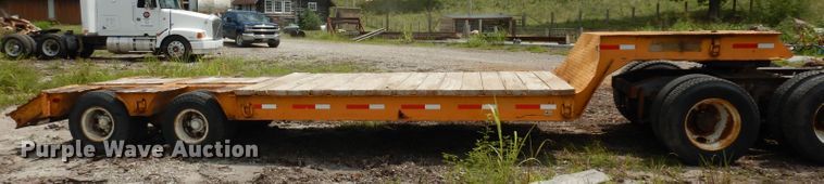 image for item HA9368 1954 Transport Trailers GPX-24F equipment trailer