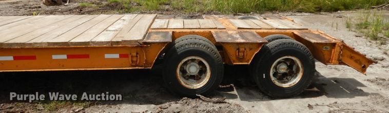 image for item HA9368 1954 Transport Trailers GPX-24F equipment trailer