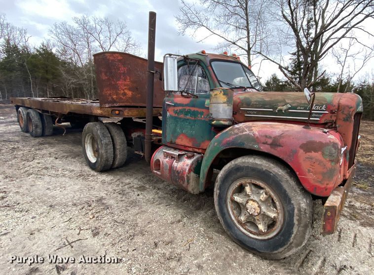image for item HR9348 1959 Mack B61  semi truck with trailer