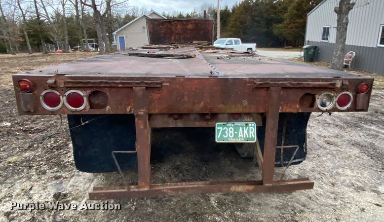 image for item HR9348 1959 Mack B61  semi truck with trailer