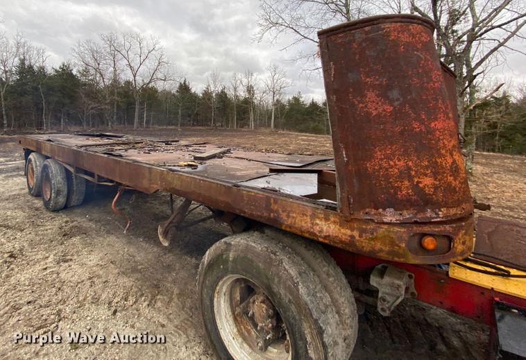 image for item HR9348 1959 Mack B61  semi truck with trailer