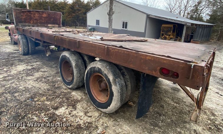 image for item HR9348 1959 Mack B61  semi truck with trailer