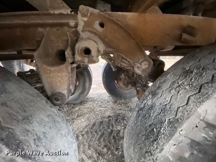 image for item HR9348 1959 Mack B61  semi truck with trailer