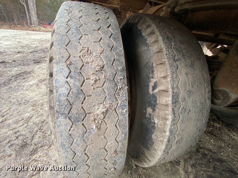 image for item HR9348 1959 Mack B61  semi truck with trailer