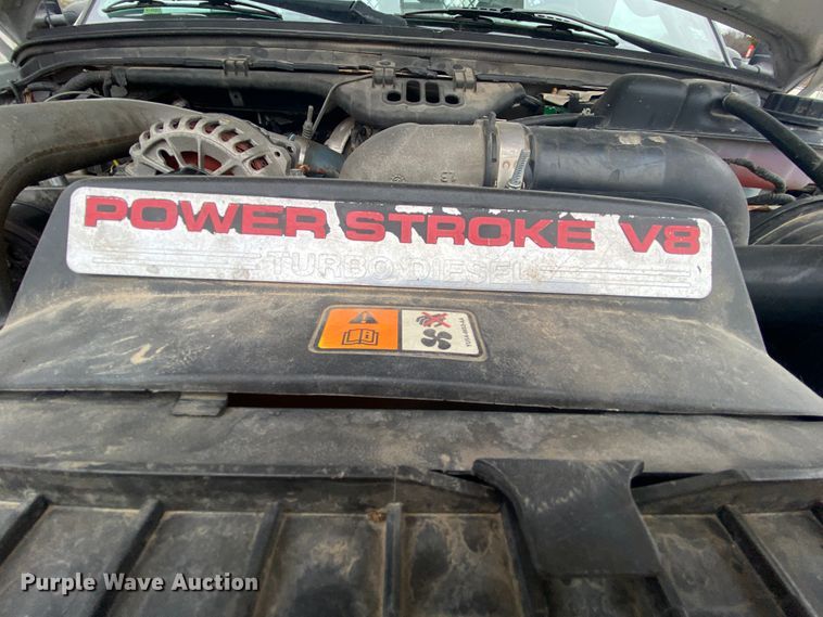 image for item HR9358 2005 Ford F550 XL Super Duty  bucket truck