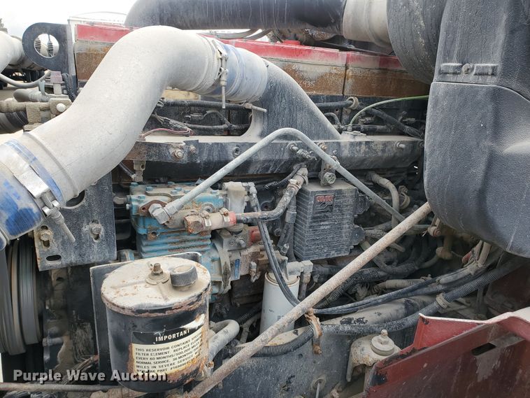 image for item HW9636 2007 International 9400  semi truck