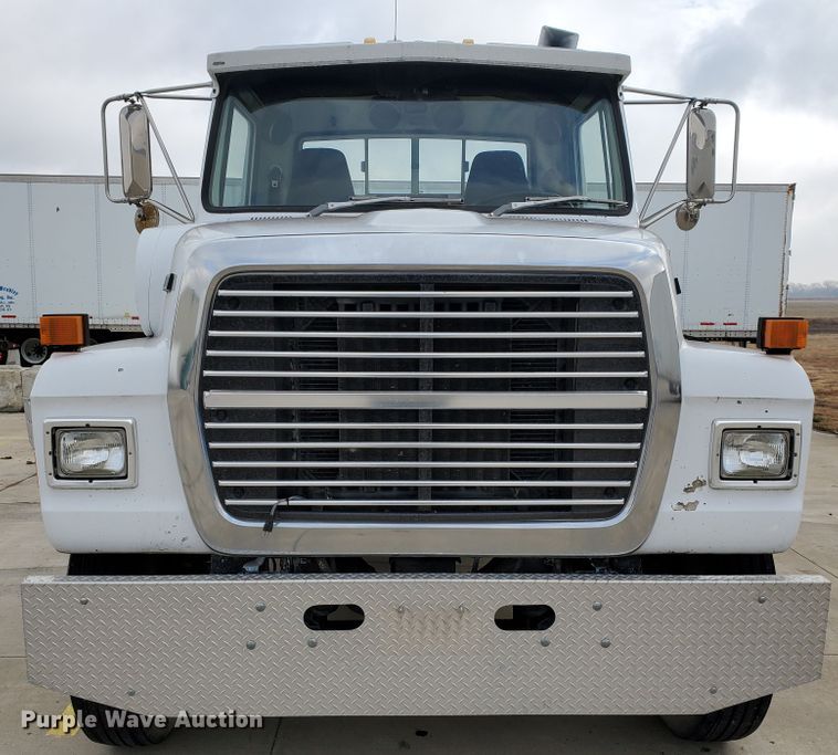 image for item HW9637 1987 Ford LN8000  utility / service truck