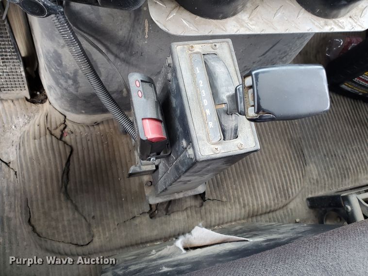 image for item HW9637 1987 Ford LN8000  utility / service truck