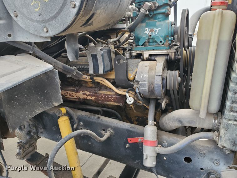 image for item HW9637 1987 Ford LN8000  utility / service truck