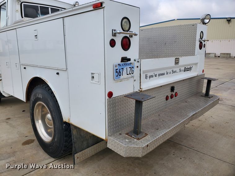 image for item HW9637 1987 Ford LN8000  utility / service truck