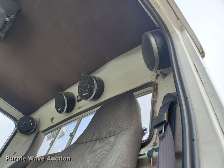 image for item HW9637 1987 Ford LN8000  utility / service truck