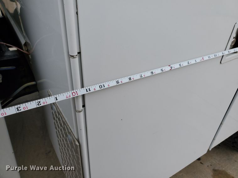 image for item HW9637 1987 Ford LN8000  utility / service truck