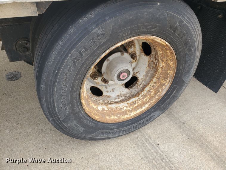 image for item HW9640 1998 Wabash  drop deck trailer