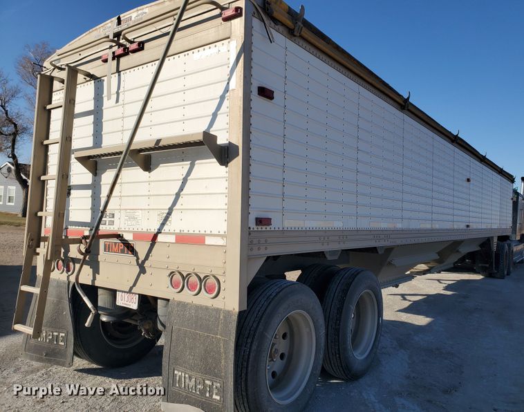 image for item HW9646 2004 Timpte Super Hopper double hopper bottom grain trailer