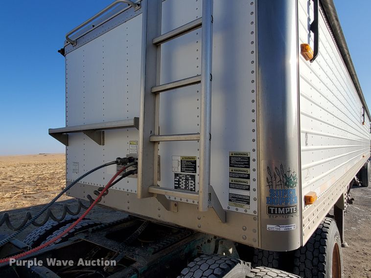 image for item HW9646 2004 Timpte Super Hopper double hopper bottom grain trailer