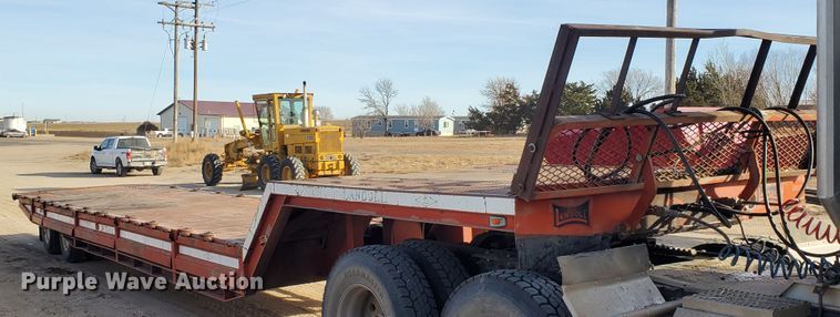 image for item HW9668 1979 Landoll Hauloll  drop deck equipment trailer
