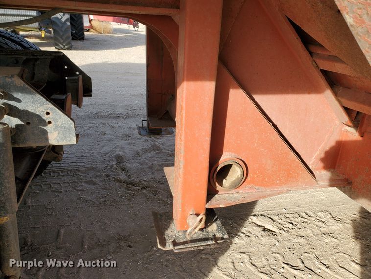 image for item HW9668 1979 Landoll Hauloll  drop deck equipment trailer