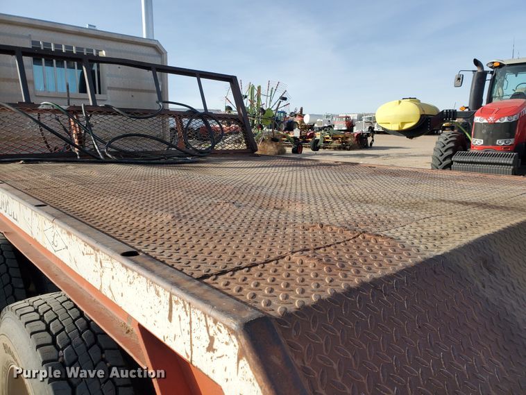 image for item HW9668 1979 Landoll Hauloll  drop deck equipment trailer