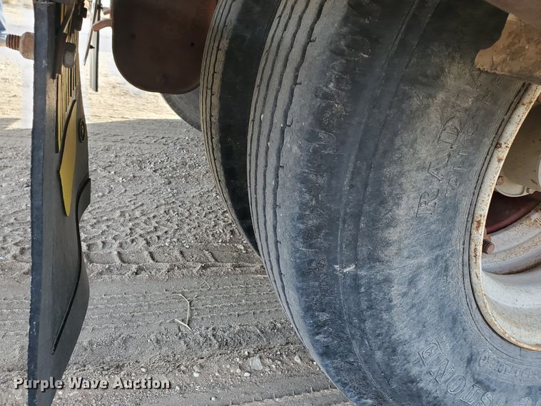 image for item HW9668 1979 Landoll Hauloll  drop deck equipment trailer