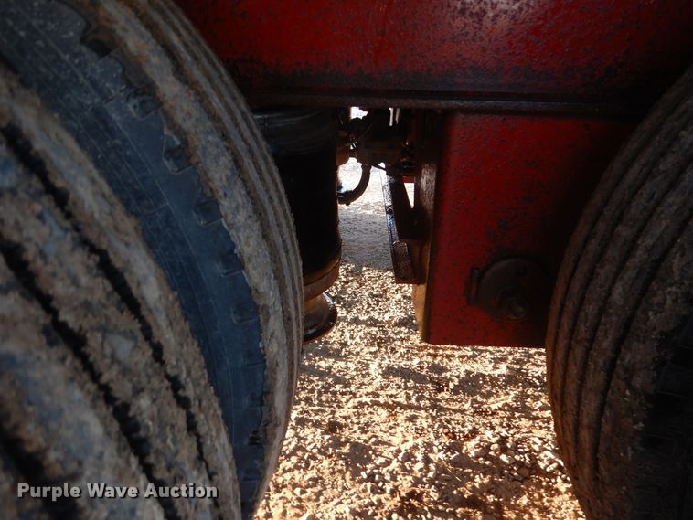 image for item HW9800 2001 Viking VDRR53100 drop deck equipment trailer