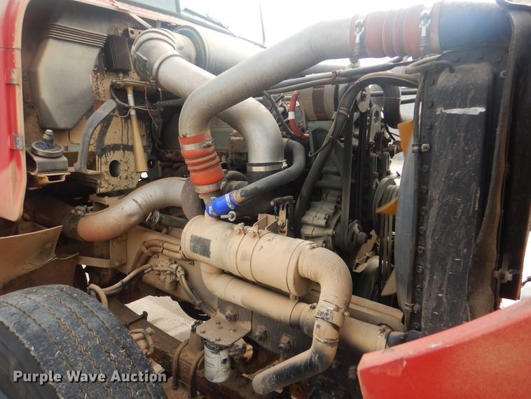 image for item HW9804 1992 Freightliner FLD120  semi truck