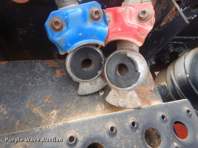 image for item HW9804 1992 Freightliner FLD120  semi truck