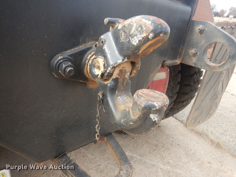 image for item HW9804 1992 Freightliner FLD120  semi truck