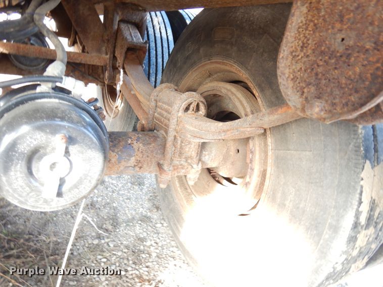 image for item HX9536 2008 Lufkin  flatbed trailer