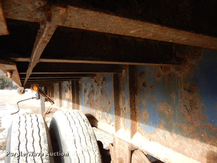 image for item HX9536 2008 Lufkin  flatbed trailer