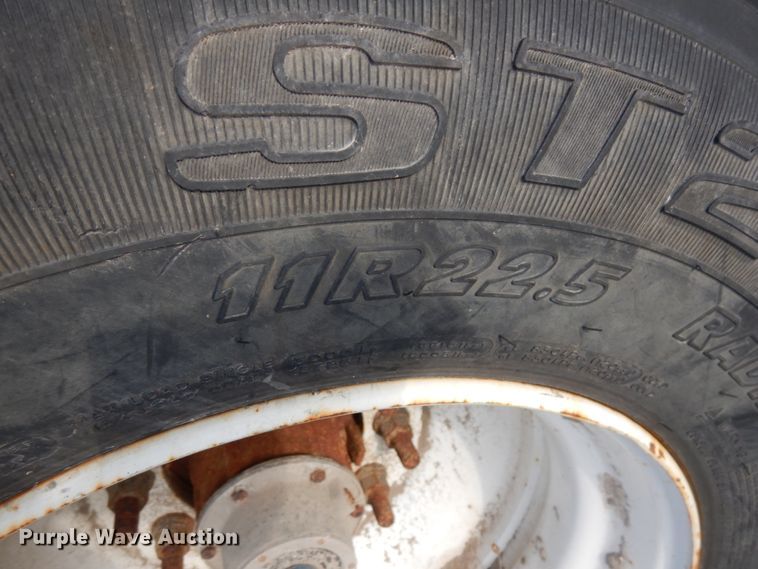 image for item HX9536 2008 Lufkin  flatbed trailer