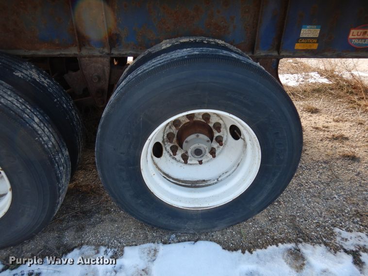 image for item HX9536 2008 Lufkin  flatbed trailer