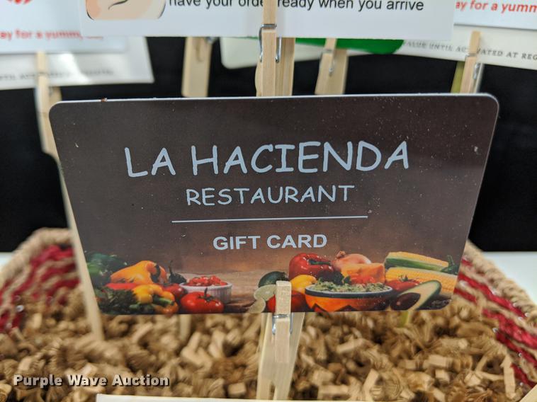 image for item FM9044 Dining Out Tree