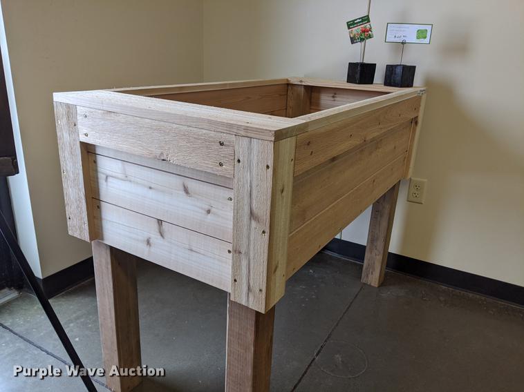 image for item FM9116 Raised Planter Bed