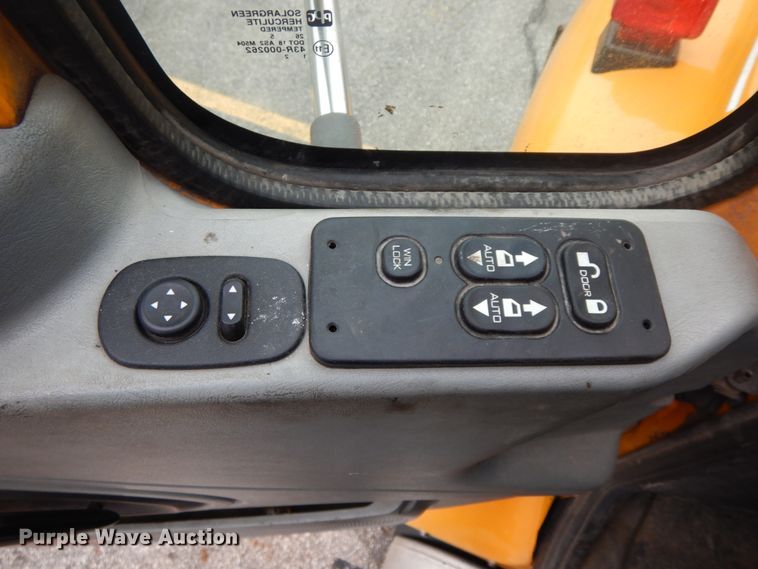 image for item DF6335 2006 International 7400  dump truck