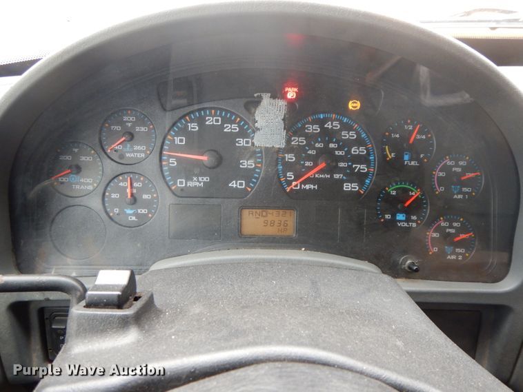 image for item DF6335 2006 International 7400  dump truck