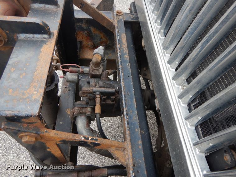 image for item DF6335 2006 International 7400  dump truck