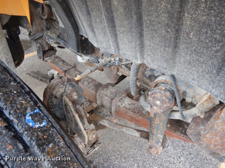 image for item DF6336 2006 International 7400  dump truck