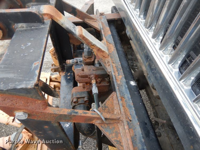 image for item DF6336 2006 International 7400  dump truck