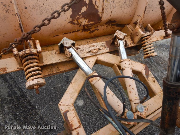 image for item DF6336 2006 International 7400  dump truck